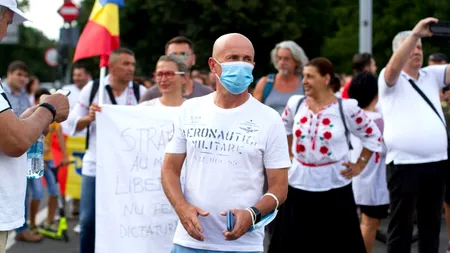 Document CNSAS. Mugur Mihăescu „Garcea”, turnător la Securitate! Colegii din familiile de militari, principalele victime ale lui „Mihai”