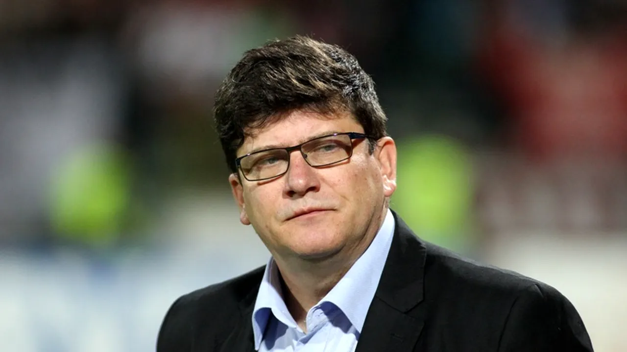 Ce nume a ales antrenorul Pandurilor pentru fiica sa, după ce a citit poeziile lui Adrian Păunescu