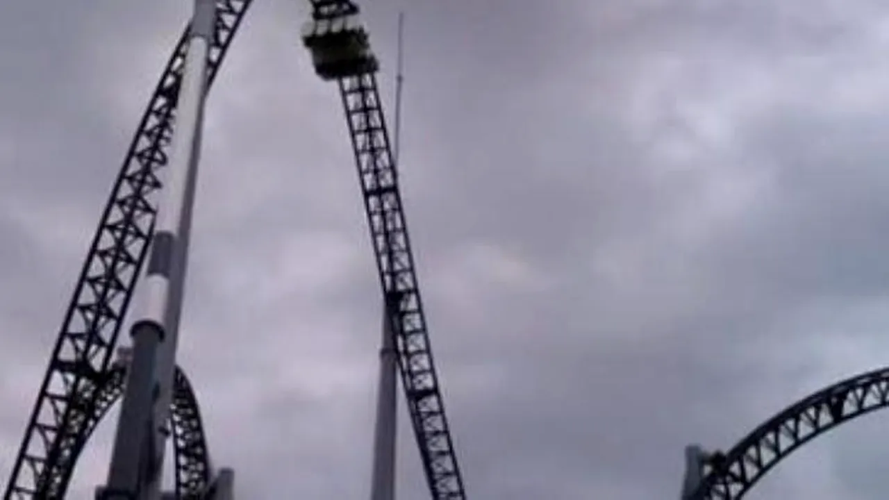 Un adolescent a murit după ce a căzut dintr-un montagne russe, în Spania