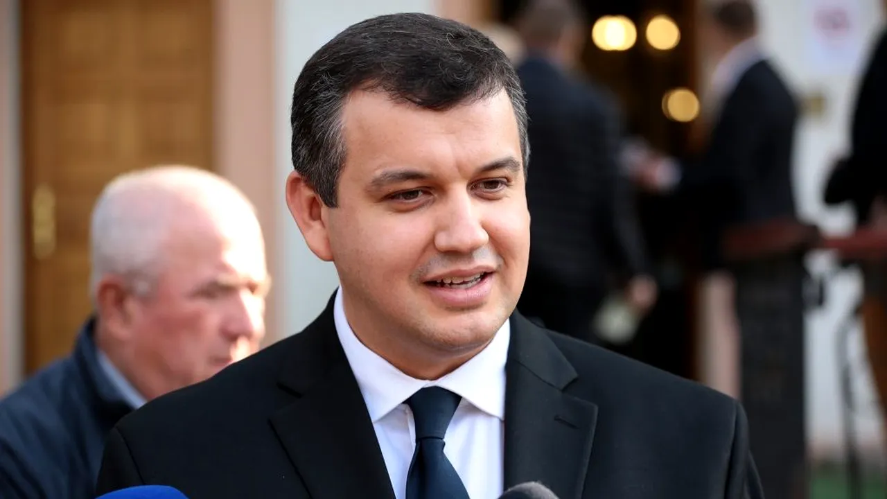 Eugen Tomac: Nu le pot spune oamenilor că odată ce mi-am dat demisia nu voi avea pensie specială... / Demisia și-a dat-o și Dragnea!