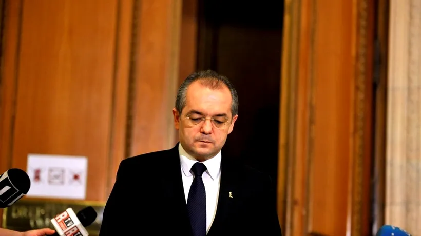 MOȚIUNEA DE CENZURĂ. Emil Boc: Voi decide în zilele următoare dacă demisionez de la șefia PDL