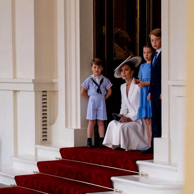 Prințesa Charlotte, Prințul Louis si Prințul George / Foto: Instagram