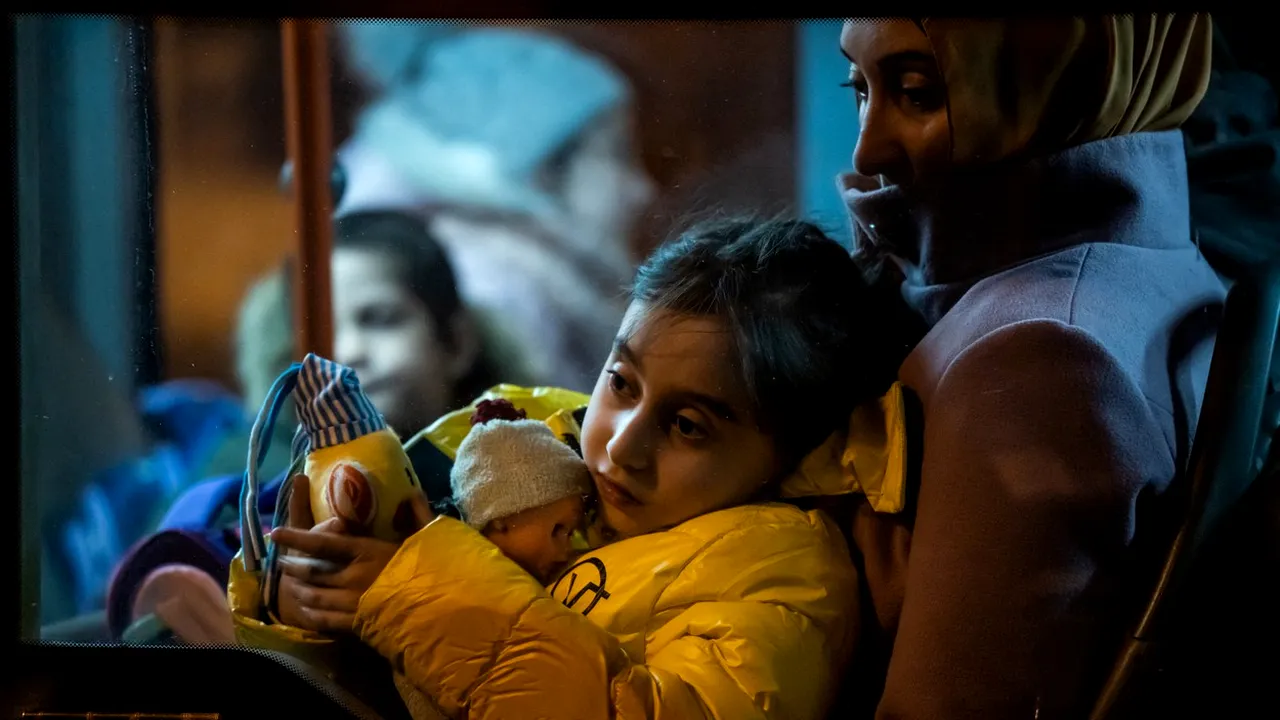 LIVE UPDATE. Război în Ucraina, ziua 346: Statele Unite vor folosi banii confiscați de la un oligarh rus pentru a ajuta Ucraina / SUA furnizează pentru prima dată Ucrainei rachete cu rază mai lungă de acţiune