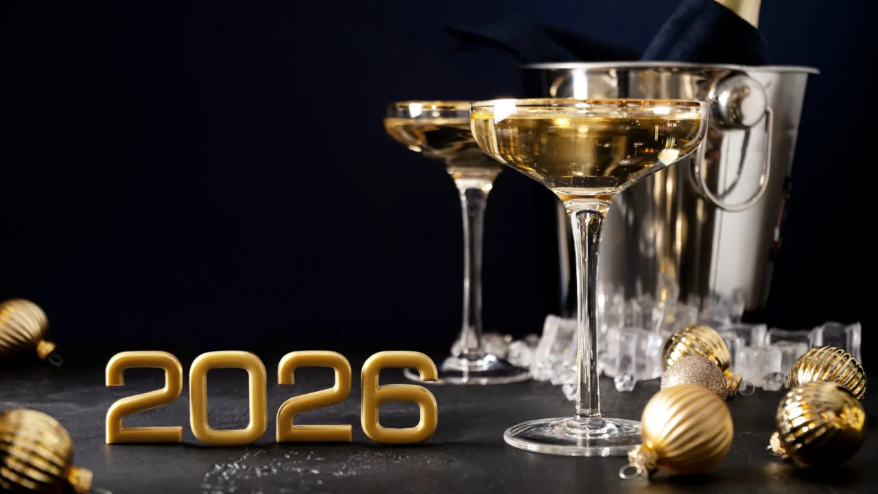 Oferte de revelion 2026. Cât costă un pachet de 3 nopți, la Sinaia, cu cină festivă și acces la piscină