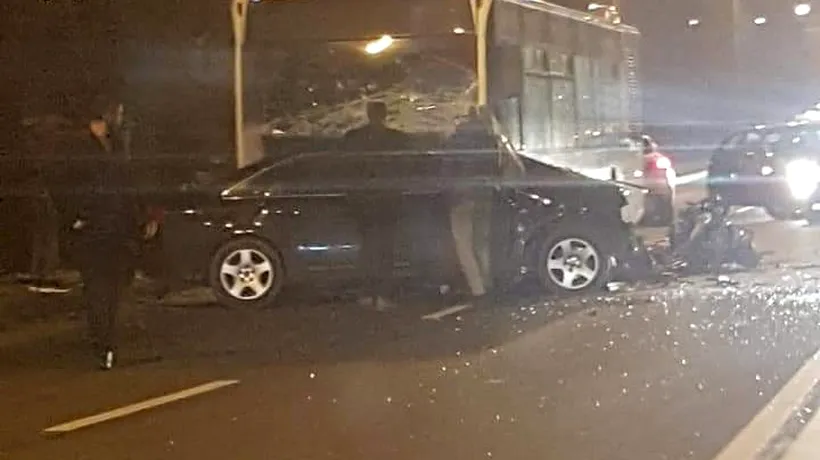 Accident GRAV pe Șoseaua Petricani, soldat cu doi morți. O mașină s-a rupt în DOUĂ, după ce a intrat într-un AUTOBUZ