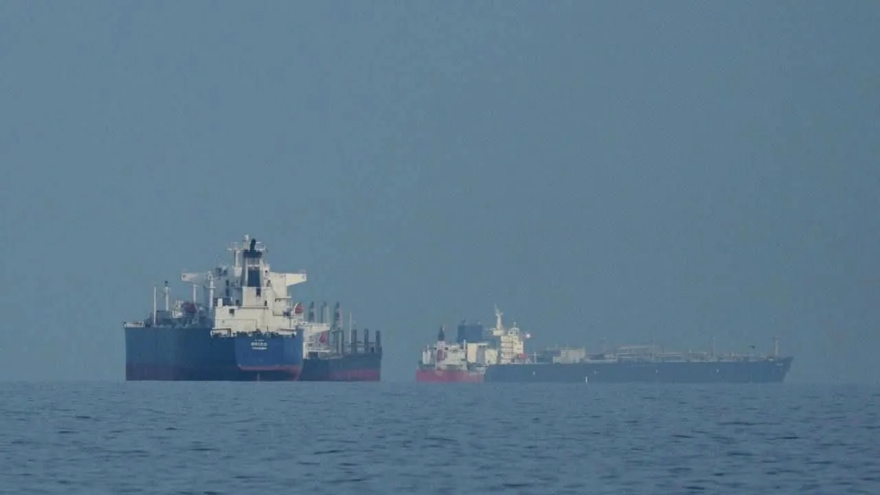 Trei nave ale Chinei au reușit să traverseze Strâmtoarea Ormuz. Ce alte țări au mai primit permisiunea Teheranului