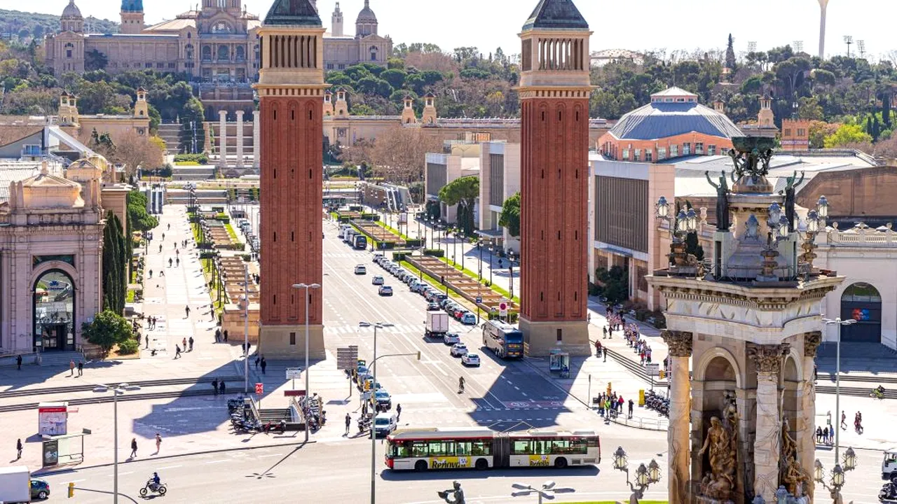 Spania plănuiește să introducă taxiuri zburătoare în Barcelona din 2022