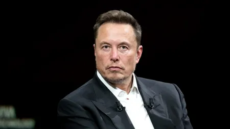 Elon Musk devine tată pentru a 14-a oară