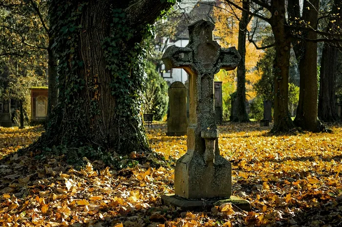 Cruce dintr-un cimitir / Sursă Foto - ilustrativ: Pixabay