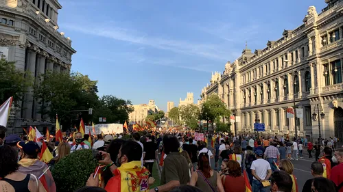 Proteste la Madrid. Mii de spanioli, în  stradă împotriva restricțiilor Covid-19! (VIDEO)