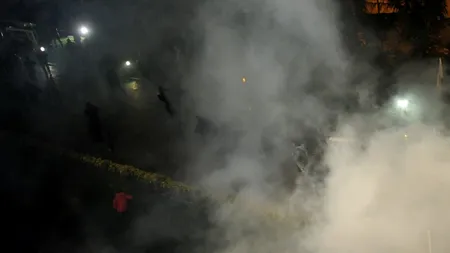 Lacrimogenele folosite de jandarmi, ÎN STANDARDELE EUROPENE. Producătorii asigură că NU au efecte pe termen lung