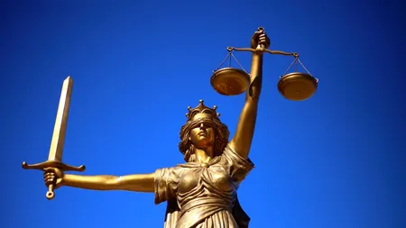 ANALIZĂ. Comisia Europeană, concluzii dure pentru România: Nu a reparat stricăciunile făcute de PSD în Justiție. Creșterea pensiilor, un adevărat pericol pentru finanțele publice - DOCUMENT