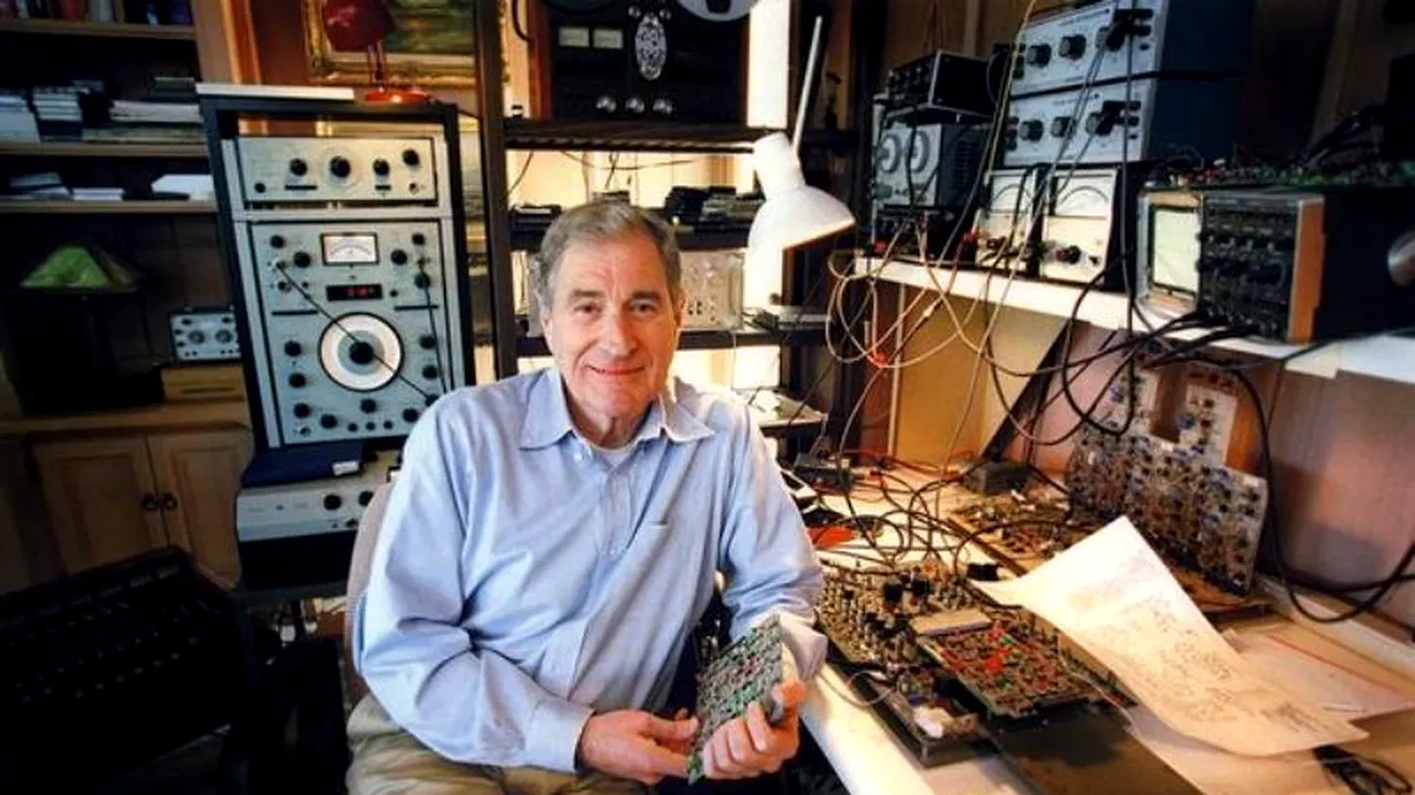 Ray Dolby, pionier al tehnologiilor audio, a murit la vârsta de 80 de ani