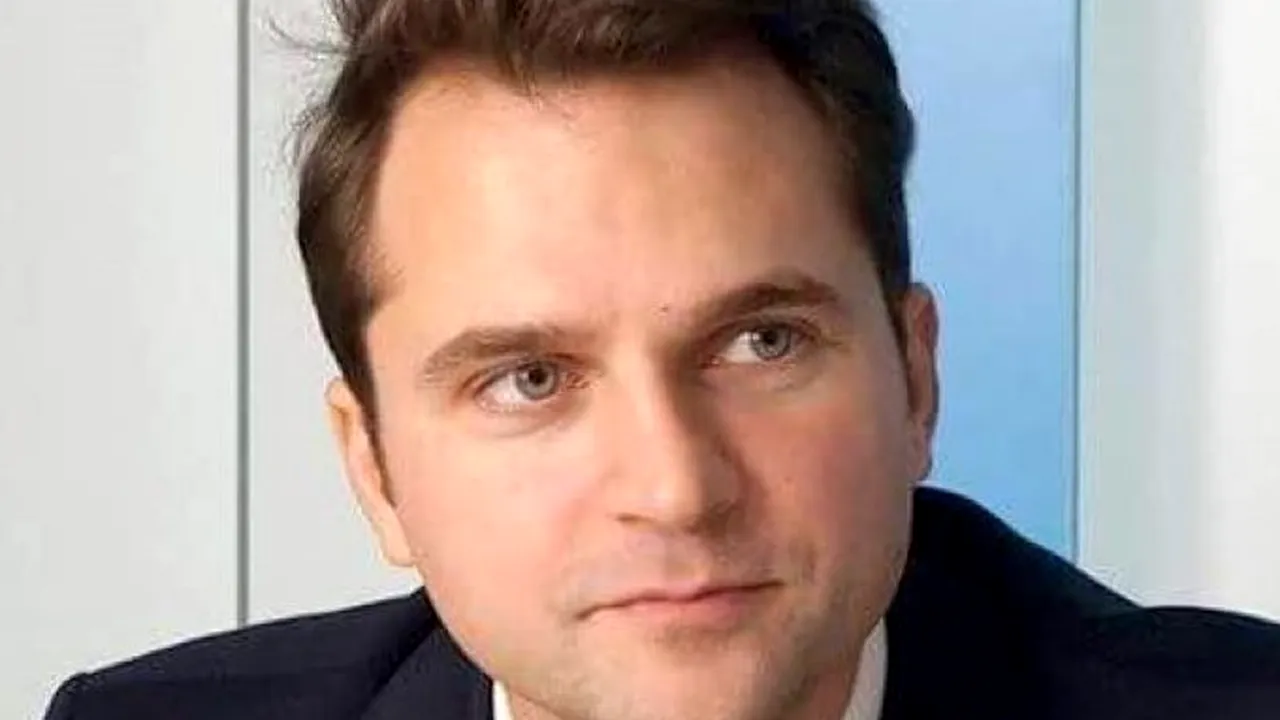 Sebastian Burduja anunță poziționarea în alegerile interne: „Merg cu o singură echipă, echipa Partidului Național Liberal”