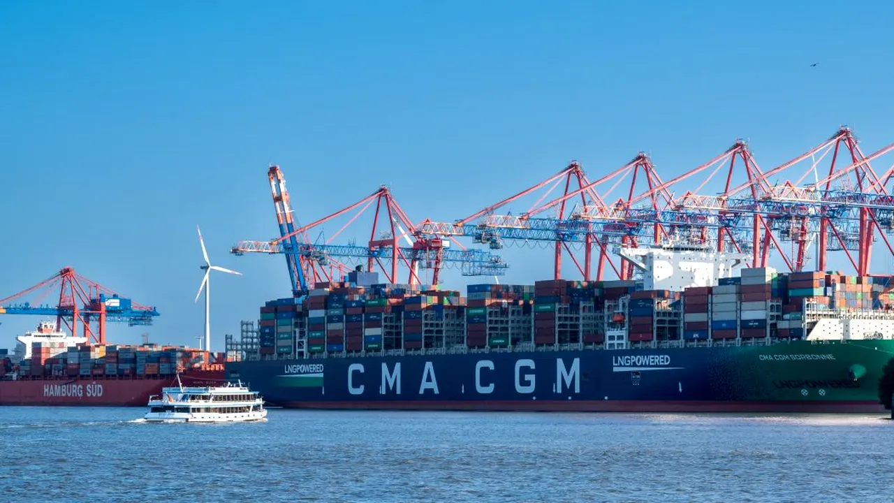 PMP cere Guvernului să construiască un terminal de gaz natural lichefiat la Marea Neagră