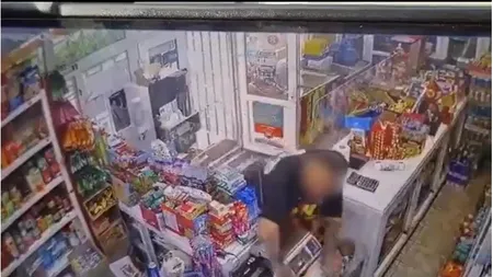VIDEO. Isprava unui bărbat din Brăilă. A furat bani dintr-un magazin și apoi i-a pierdut pe toți la păcănele