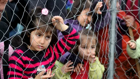 Când își va îndeplini Grecia promisiunea de a adăposti 30.000 de imigranți