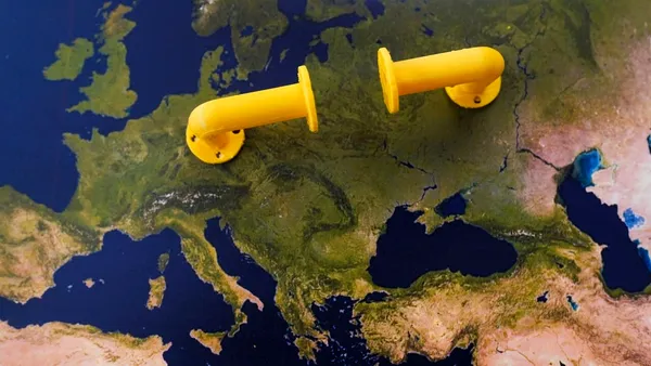 Comisarul pentru energie: UE își menține planurile de eliminare treptată a importului de PETROL din Rusia până în 2028