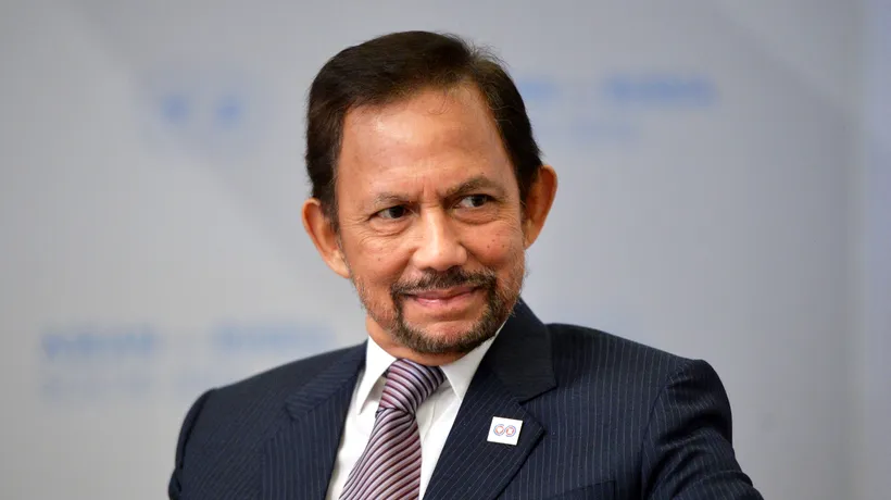 Hotelurile sultanului din Brunei, boicotate după introducerea LAPIDĂRII ca pedeapsă pentru homosexualitate și adulter