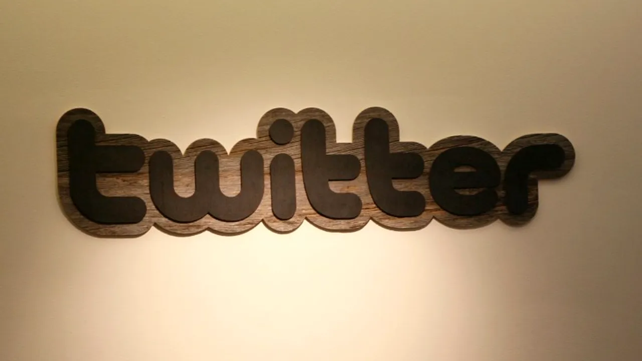 Un automat de băuturi oferă răcoritoare gratuite în schimbul unor tweet-uri