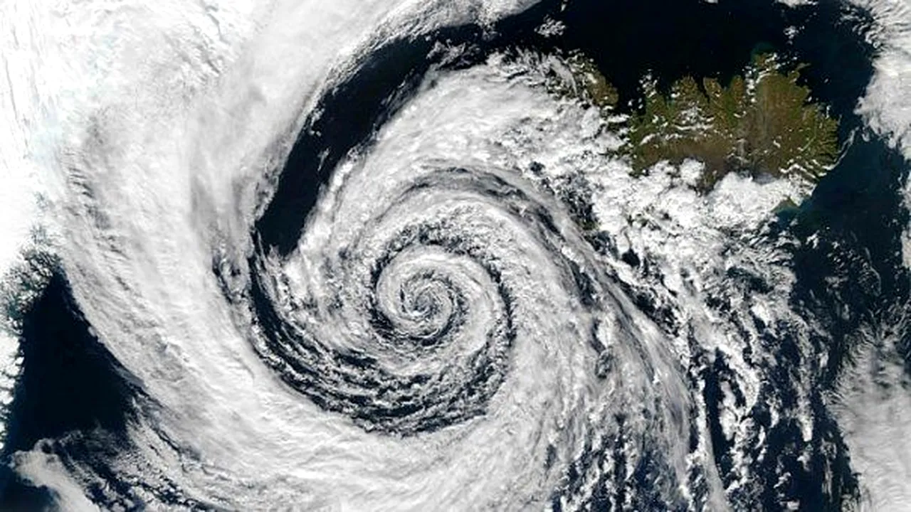 Ciclonul care face prăpăd în Europa ajunge și în România. Ce schimbări majore apar în următoarele zile