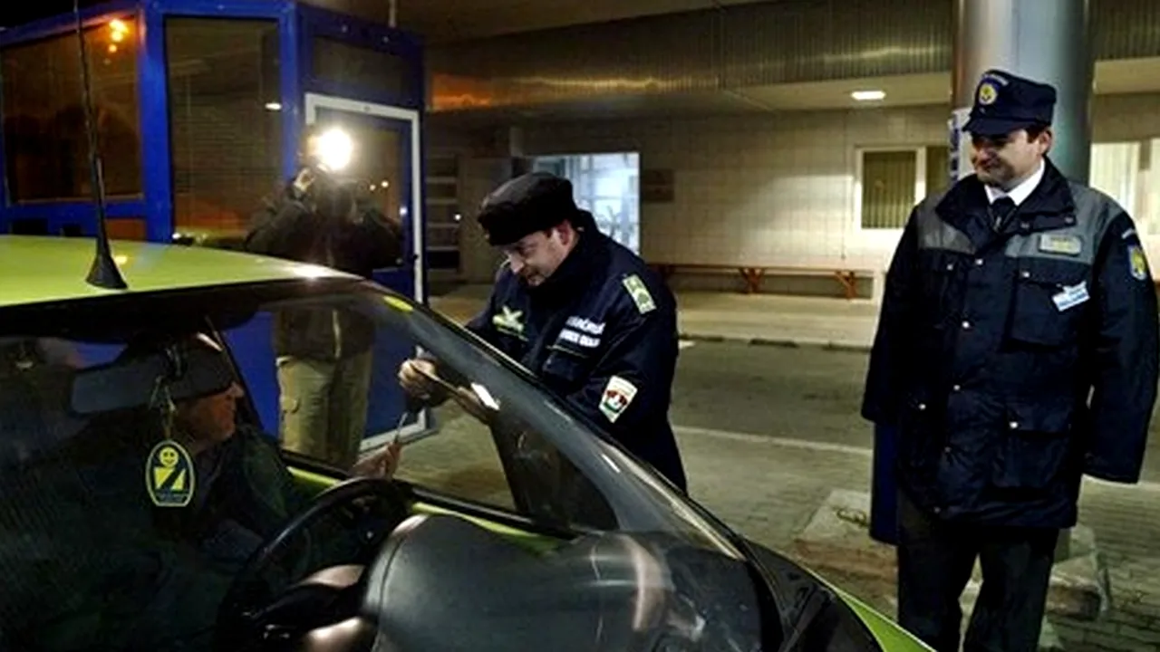 Opt sute de monede din aur cu valoare istorică, găsite în mașina unor timișoreni