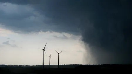 Cod galben de ninsori și vânt puternic. ANM anunță zonele unde iarna lovește în forță