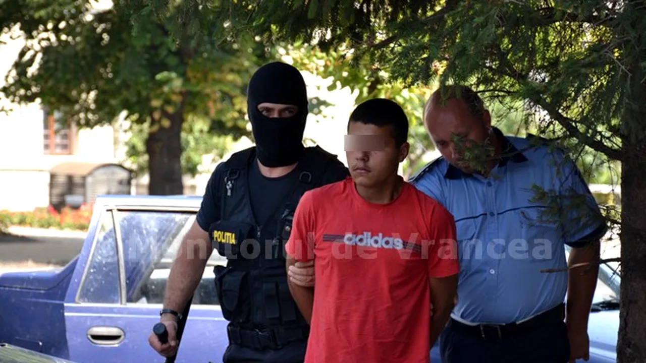 Adolescent din Vrancea, arestat după ce ar fi agresat sexual o fetiță de patru ani într-o toaletă