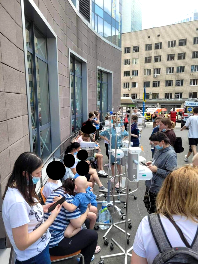 Un spital de copii din Ucraina a fost evacuat după ce a fost bombardat de Rusia. Sursa Foto: Profimedia