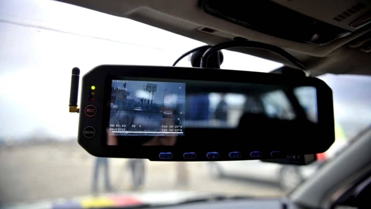 AMENDĂ. O femeie a fost amendată cu 2.000 de lei pentru că a ieșit din curte pentru a prinde porcul fără declarație pe proprie răspundere