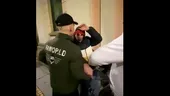 VIDEO | Doi români au stârnit furia italienilor, după ce au agresat un tânăr cu dizabilități și i-au stricat bicicleta