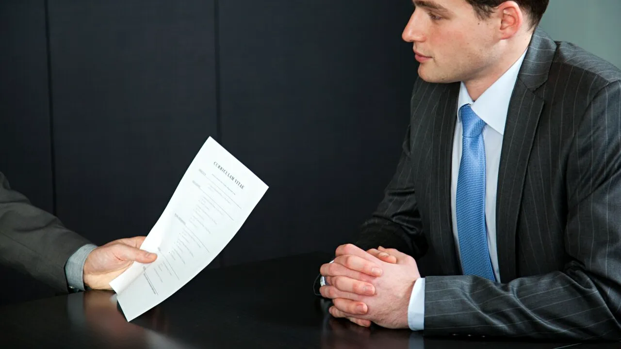 Spania și Anglia sunt istorie. Țara luată cu ASALT de români: „Salariul e 4.000 euro net”