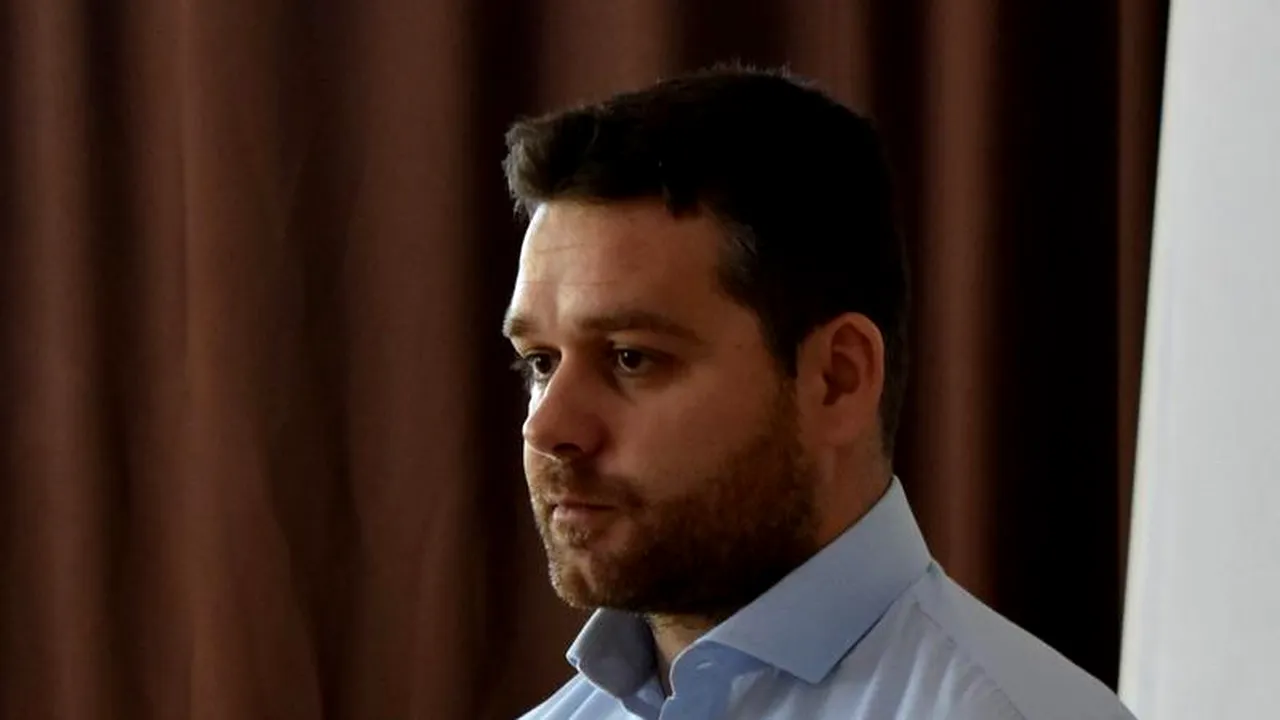 Primarul sectorului 6: Cinci școli nu pot fi deschise fără recepția primăriei