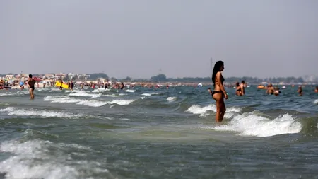 Cel mai aglomerat weekend de pe litoral. Cât au plătit pe cazare cei 230.000 de turiști care au luat cu asalt plajele și cum va fi vremea în august