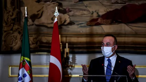 Ministru: Turcia este gata să-și normalizeze relațiile cu Franța