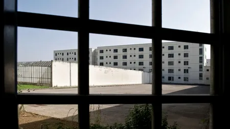Italia ar putea ELIBERA 10.000 de deținuți pentru a reduce supraaglomerarea din penitenciare