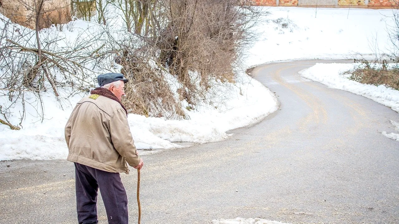 Elena Copaciu, medic ATI: În zilele acestea se stinge o întreagă generație de bunici