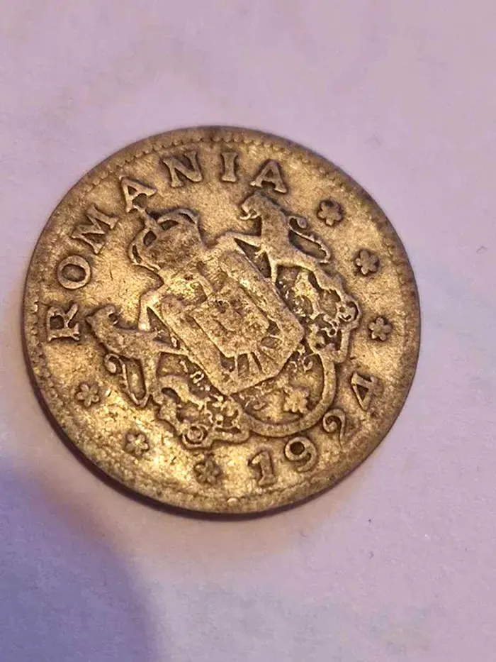 Moneda de la Revoluție cu care te poți ÎMBOGĂȚI! Se vinde pe internet cu 5.000 de lei