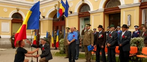 Prefectura Covasna va sesiza Parchetul după ce veteranii nu au putut arbora drapelul la Sf. Gheorghe