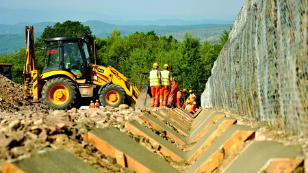 REȚEAUA „BANI PENTRU PARTID