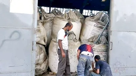 Imaginea dinaintea dezastrului: Chimicalele explozive sunt înghesuite în depozitul din Beirut / În 2014, presa rusă a scris despre „bomba plutitoare” care transporta substanța periculoasă