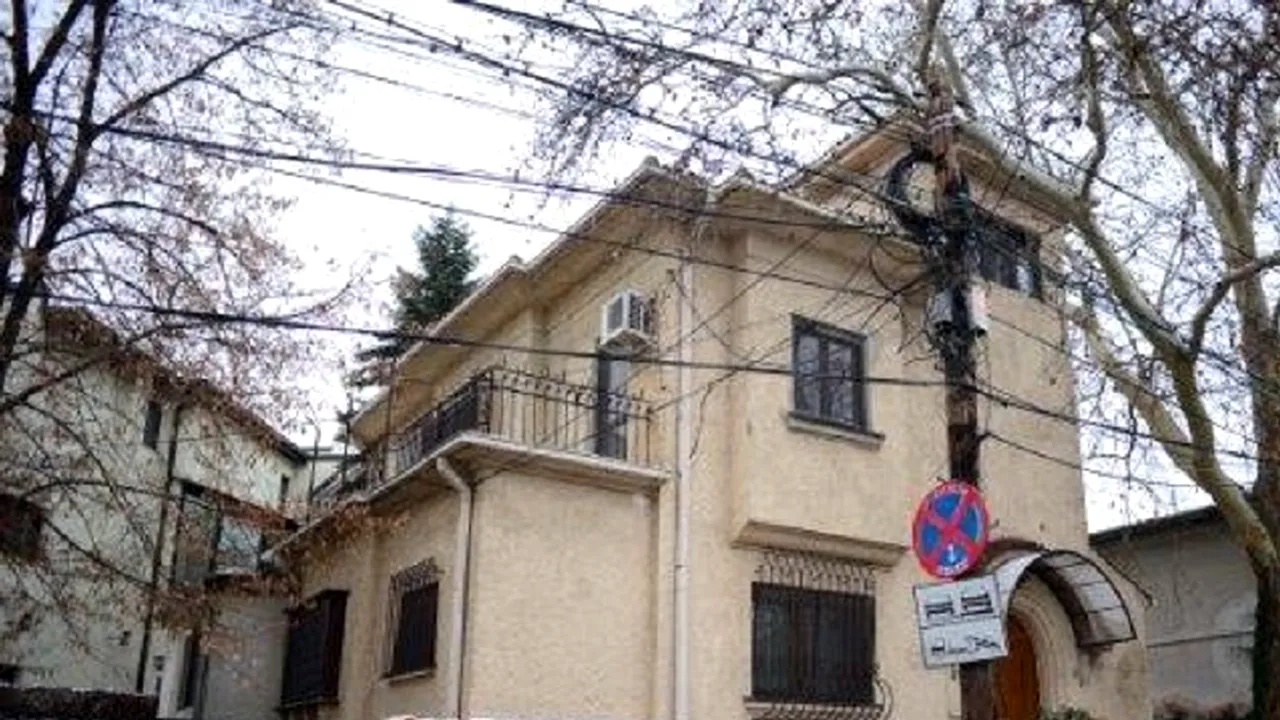 LISTA eternilor chiriași ai RA-APPS. „E o casă, unii îi zic abuziv vilă, deși conceptul de vilă nu e definit