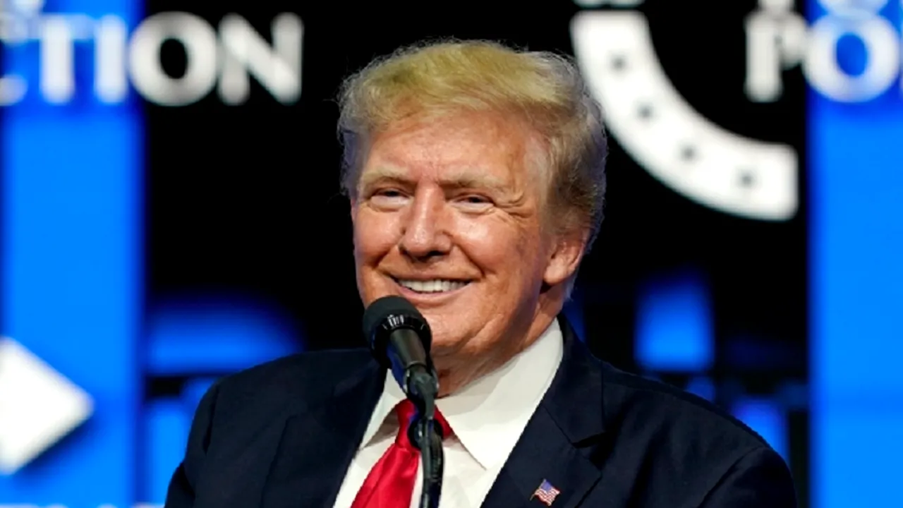 Donald Trump se întoarce la Washington, pentru prima oară după ce a plecat de la Casa Albă