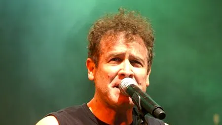 A murit Johnny Clegg, cântărețul și activistul împotriva discriminării rasiale
