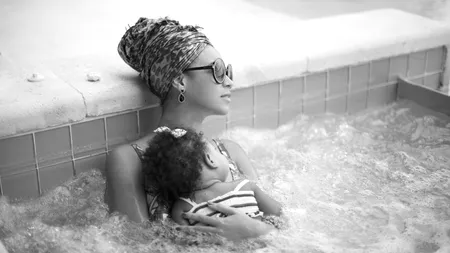 Prima pereche de pantofi cu toc a fetiței lui Beyonce