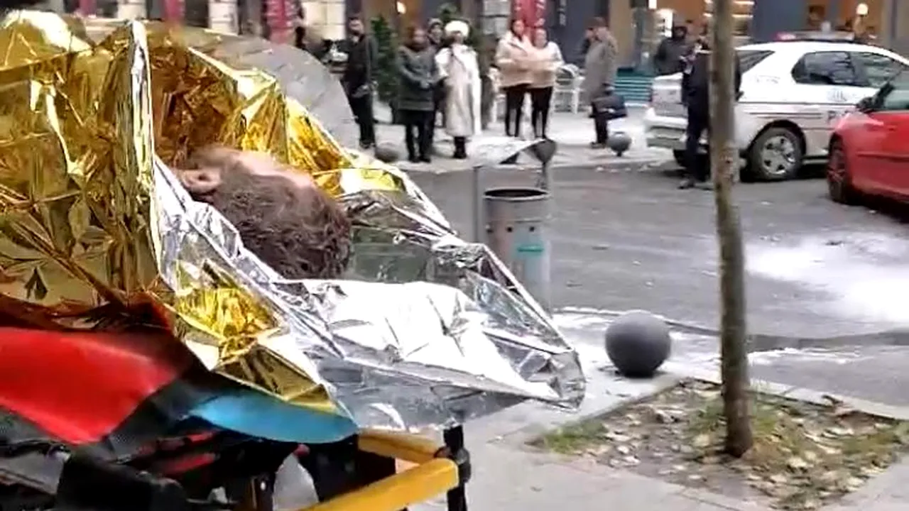 Un bărbat și-a dat foc în Piața Universității. A suferit arsuri pe 70% din suprafața corpului