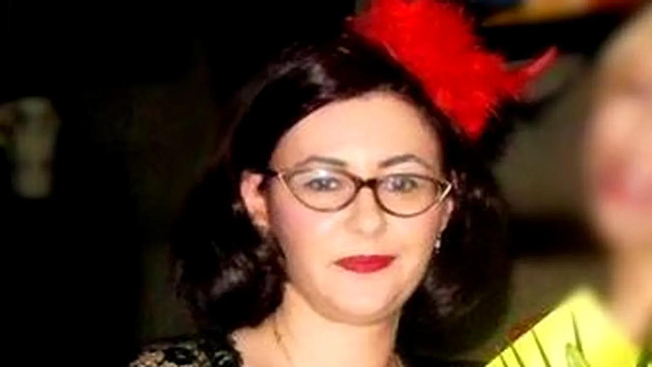 Judecătoare din Craiova, exclusă din magistratură, după ce a clacat și a aruncat cu dosare prin sală și pe holuri