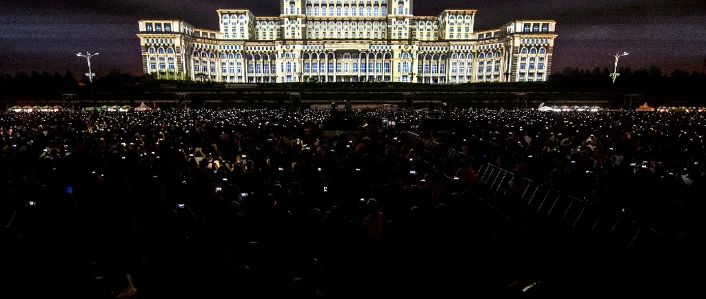 The Guardian despre Casa Poporului: Un monument al nebuniei dictatorului Ceaușescu. Cetatea sinistră domină Bucureștiul