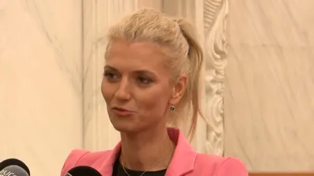 VIDEO | Alina Gorghiu, critici la adresa partenerilor de guvernare: „Din păcate, l-am tot auzit pe domnul ministru al Muncii mărind de zece, de 20 de ori pensiile și salariile din gură”