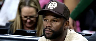 Floyd Mayweather a fost ATACAT la Londra, ca urmare a opiniilor sale pro-Israel. Ce spune fostul pugilist